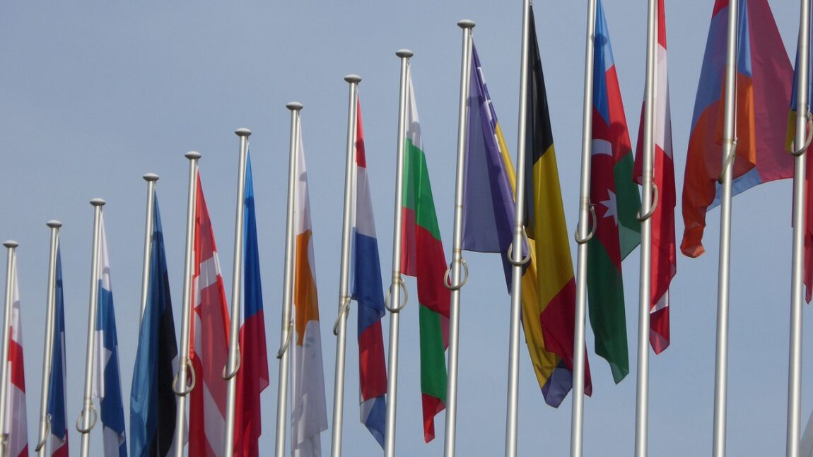 Aiuti di Stato, allentamento delle regole europee per la transizione economica verso zero emissioni