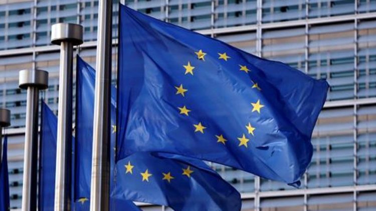 Nuove sanzioni alla Russia: le misure restrittive del 18° pacchetto UE