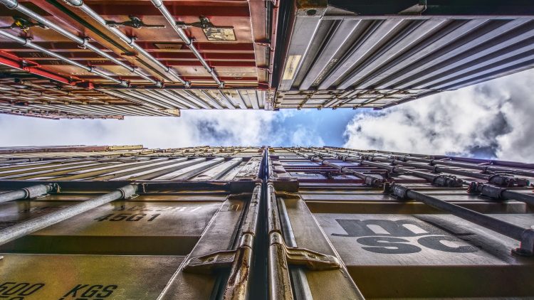 Ma siamo sicuri che i “grandi” torneranno a Suez …